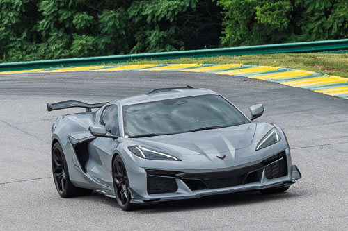 Corvette Corral Parade at VIR